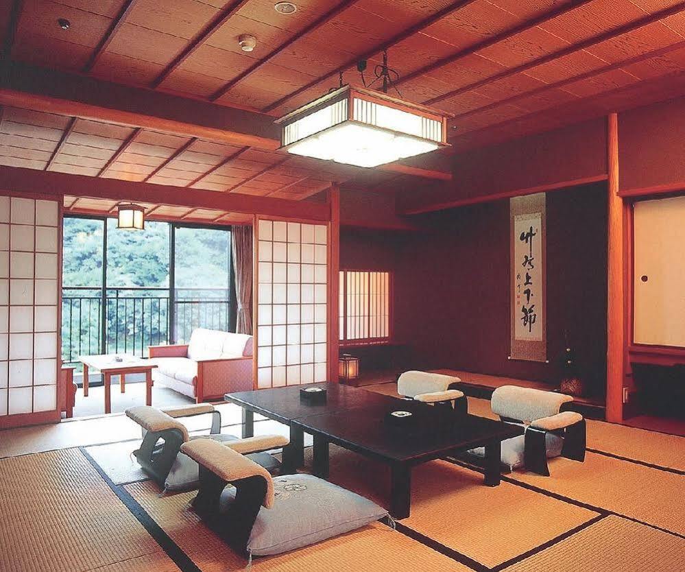 Hanatsubaki Kaga  Ngoại thất bức ảnh
